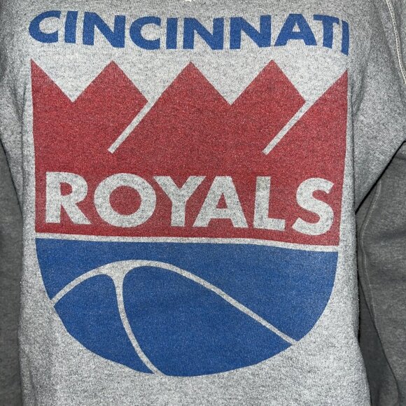VINTAGE 60's CINCINNATI ROYALS AKA SACRAMENTO KINGS CROPPED WOMEN'S SWEATSHIRT - Picture 3 of 11